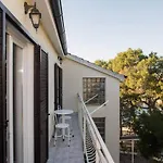 In Sibenik By Sandy Beaches Apartmán