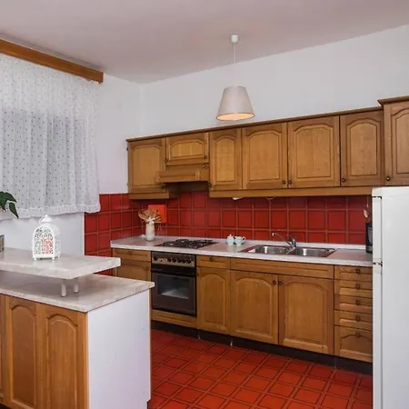 In Ibenik By Sandy Beaches Apartment Brodarica (Sibenik-Knin)