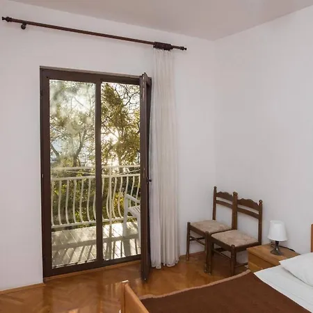 Apartment Well-appointed In Sibenik-brodarica Brodarica (Sibenik-Knin)