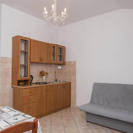 Apartman In Sibenik By Sandy Beaches Brodarica